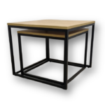 STOLIK KWADRATOWY Z METALOWYMI NOGAMI – CHOWANY 1w2